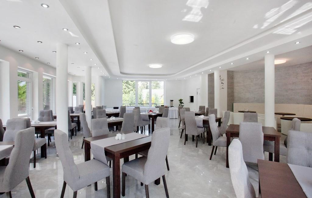 jadalnia w&nbsp;villi karpacz